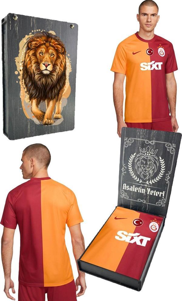 Galatasaray Orijinal 23-24 Parçalı 5 Yıldızlı Forma Gs Aslan Baskılı Hediyelik Ahşap Kutu - Image 1