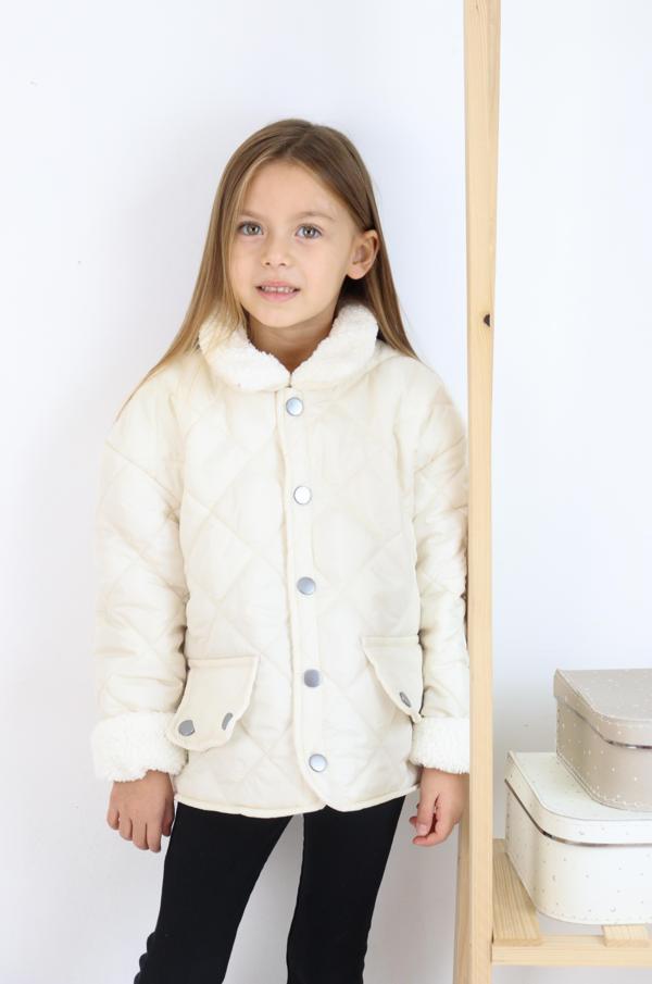 Kuzu Welsoft Detaylı Kapitone Kız Çocuk Mont - Image 1