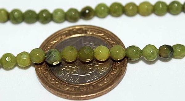 Peridot Zebercet Taşı Faset Kesim 4mm/10 Adet - Image 1