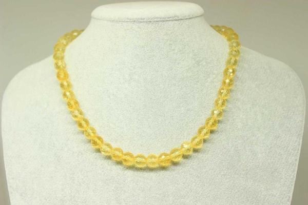 Sitrin Taşı Faset Kesim Kolye 8mm (klipsli) - Image 1
