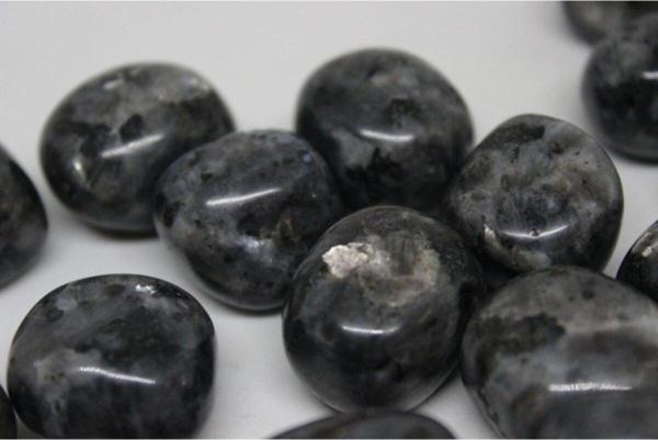 Spekrolit Taşı Tamburlanmış (11-16 Gram) - Image 1