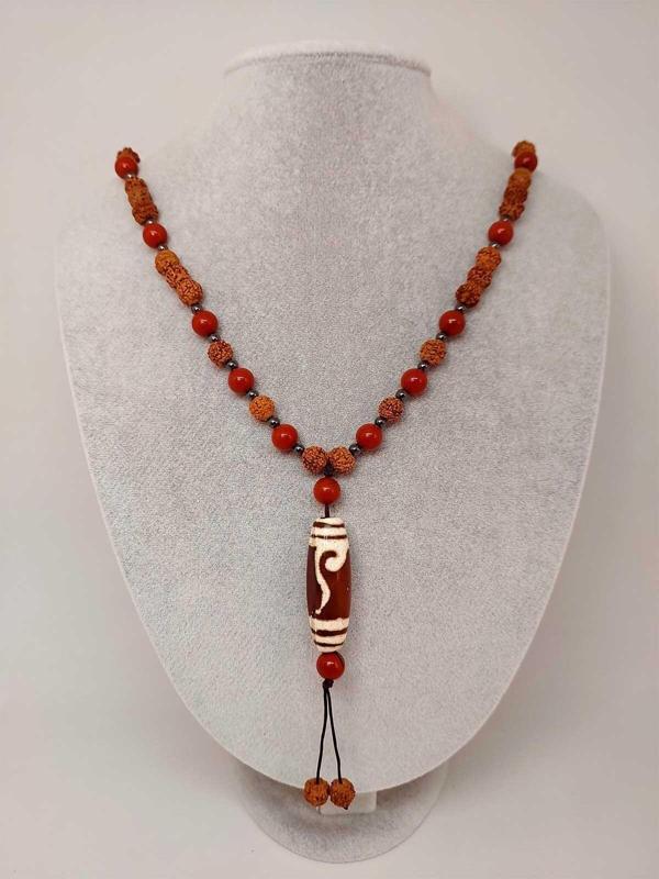 Tibet Akik & Jasper Taşlı Para Kancası Sembollü Rudraksha Unisex Kolye 8mm - Image 1