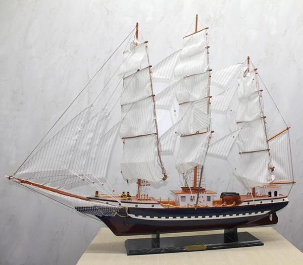 Ahşap Yelken Gemi Model 4 - Image 1