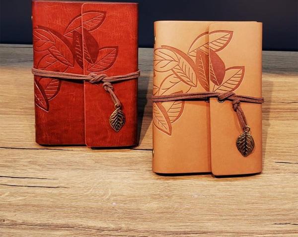 Deri Yaprak Desenli Defter Küçük Boy - Image 1