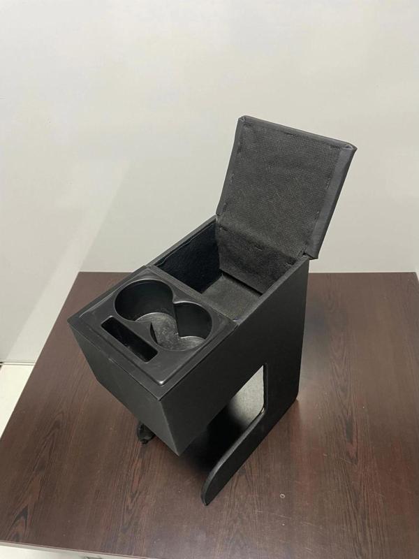 Oto Kolçak Çift Bardaklı Ayaklı Delmeden Pratik Mdf Üretimi Iki Ayak Ölçüsü Arası 13,5 cm Model - Image 1