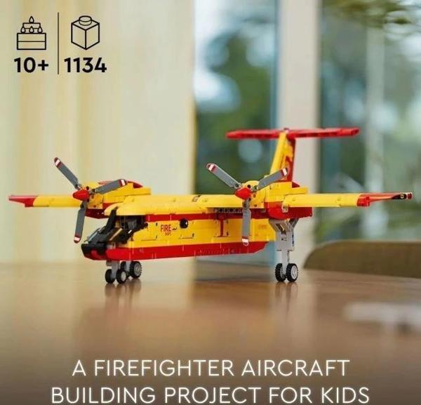 LEGO Technic İtfaiyeci Uçağı Yapım Oyuncağı 42152 - Image 1