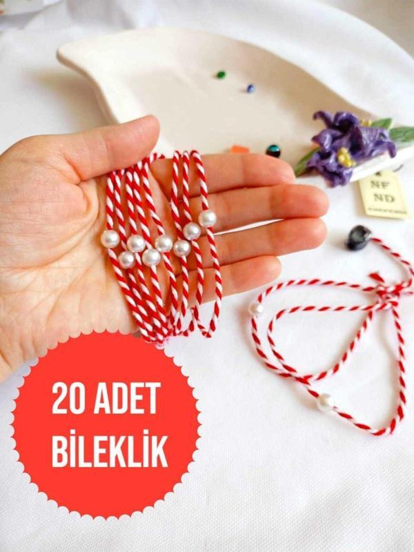 20 ADET İNCİ BONCUKLU MARTENİÇKA BİLEKLİK KREM ŞANS BEREKET ARKADAŞ SEVGİLİ EŞ ÇOCUK HEDİYE - Image 1