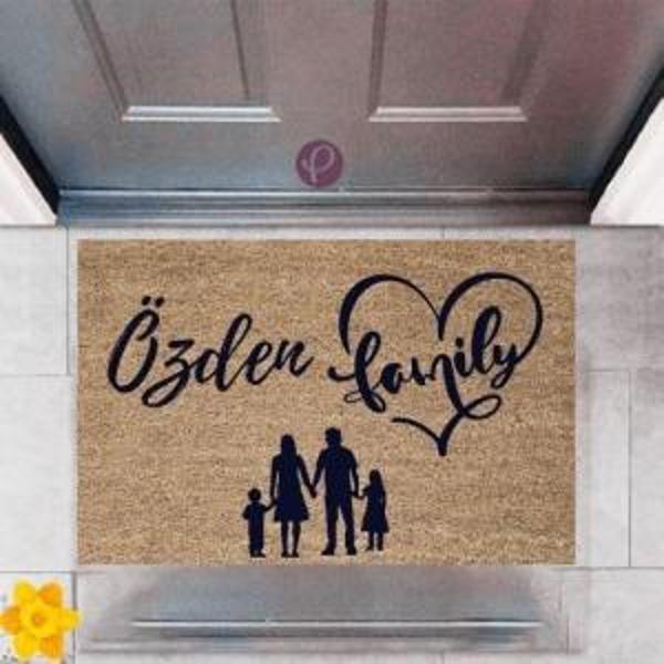 Kapı Önü Paspası Dekoratif Dijital Baskı Family P-2441 - Image 1