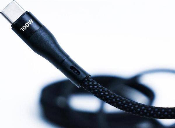 BMCC-05 Siyah USB-C-C Manyetik Kablo – 1.5 m, 100 W Süper Hızlı Şarj - Image 1
