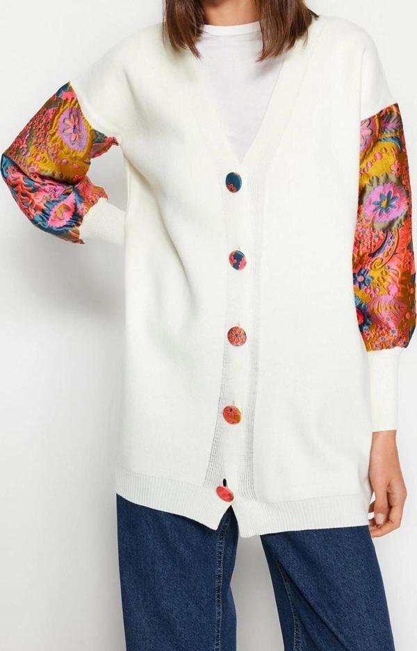 Kadın Modern Tarz Fitted V Yaka Regular Triko Hırka - Image 1