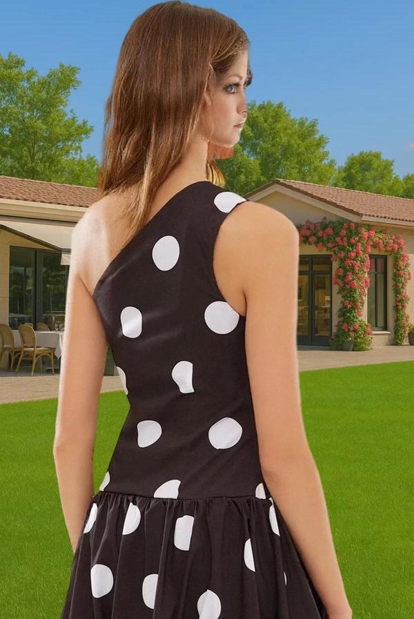 Şık Puantiyeli Poplin Mini Elbise Asimetrik Yaka Yazlık Balo Elbisesi Trend Tasarım Özenle Seçilmiş - Image 1