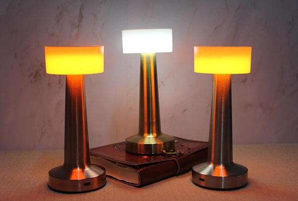 Masaüstü Dokunmatik Ledli Lamba Model 4 - Image 1