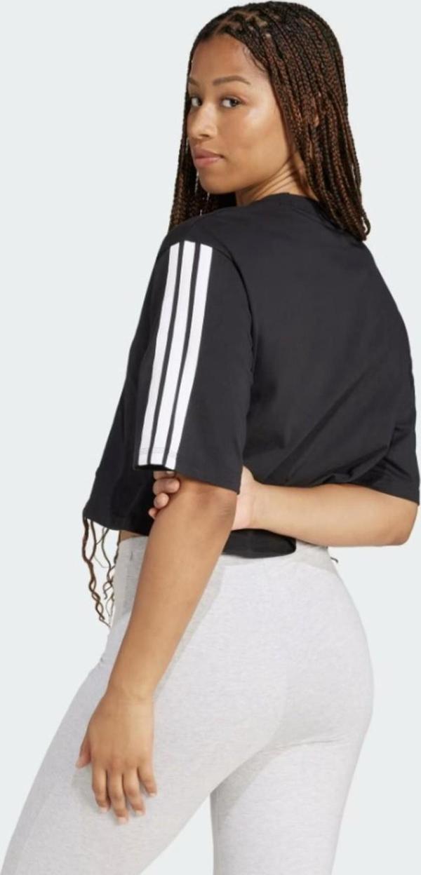 Adidas Essentials 3-Stripes Kadın Pamuklu siyah rahat kesim t-shirt - Image 1