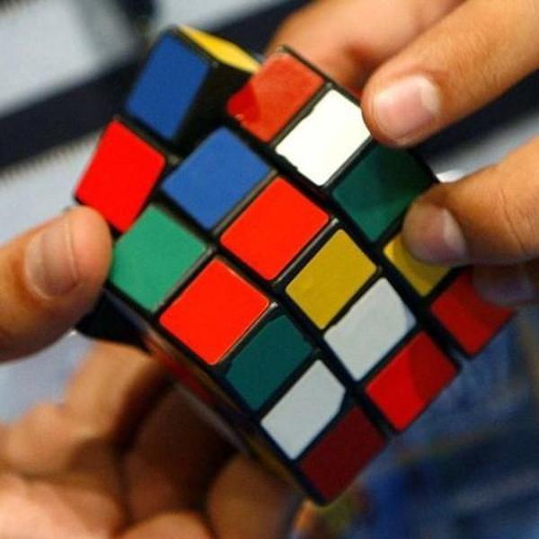 Büro Ev Ofis Çocuk Hediyesi için Zeka Geliştirici Sihirli Rubik Zeka Küpü - Image 1