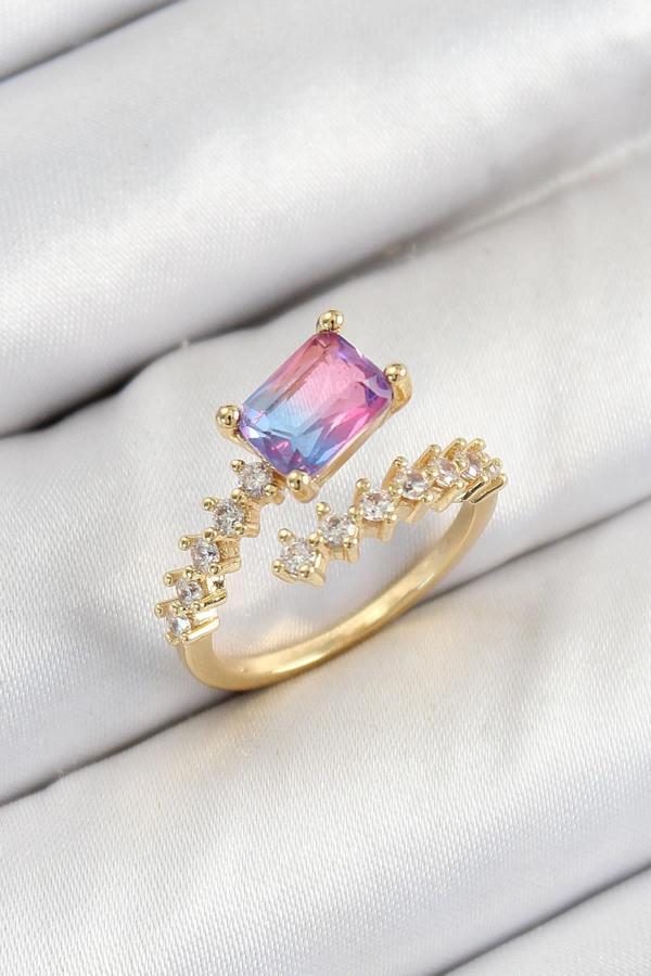 Pirinç Zirkon Taşlı Renkli Model Gold Renk Kadın Yüzük - Image 1