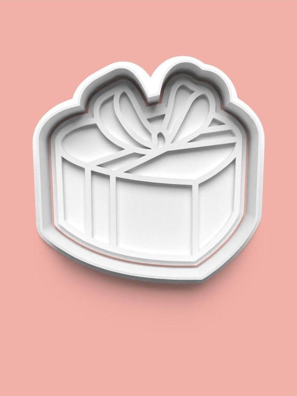 Aktastore Kalpli Hediye Kutusu Kurabiye Kalıbı Ve Şeker Hamuru Kalıbı - Image 1