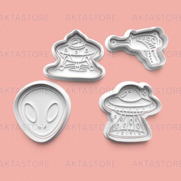 Aktastore Uzaylı Figürü Kurabiye Kalıbı Ve Şeker Hamuru Kalıbı 4'Lü Set - Image 1