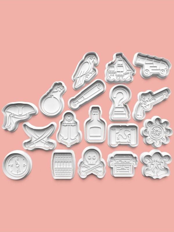 Aktastore Korsan Teması Kurabiye Kalıbı Ve Şeker Hamuru Kalıbı 18'Li Set - Image 1