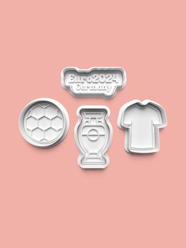 Aktastore Futbol Kurabiye Kalıbı Ve Şeker Hamuru Kalıbı 4'Lü Set - Image 1