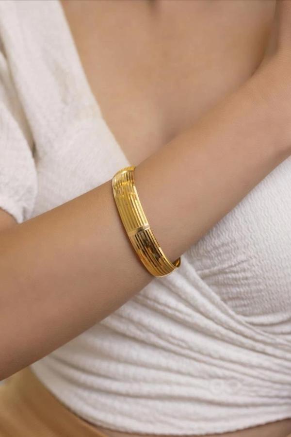 Yiğitbaşı Gold 22 Ayar İşçiliksiz 15mm Şarnel Bilezik - Image 1