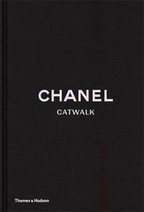 Chanel Catwalk: The Complete Karl Lagerfeld Collections - Thames & Hudson - Image 1