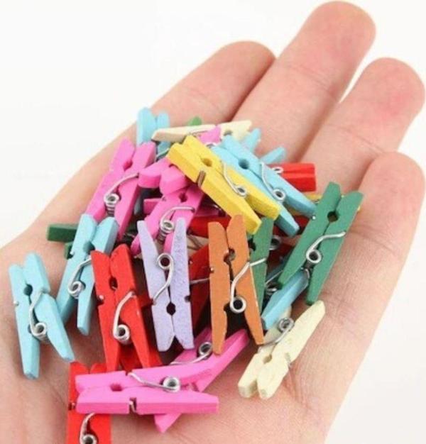 İp Hediyeli Renkli Mini Mandal 25 Adet Fotoğraf Mandalı VİDEOLU - Image 1