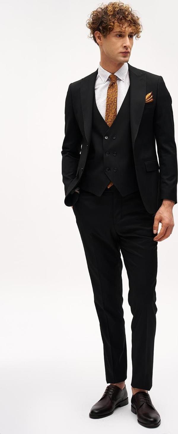 Erkek Siyah Slim Fit / Dar Kalıp Sivri Yaka Yelekli Takım Elbise - Image 1