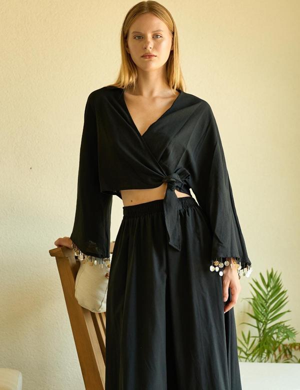 Keten Kol Detaylı Siyah Kimono Bluz - Image 1