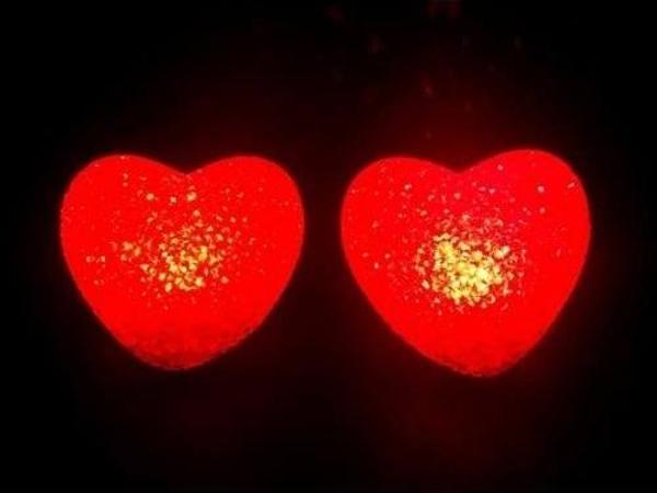Led Işıklı Kırmızı Kalp Gece Lambası - Image 1