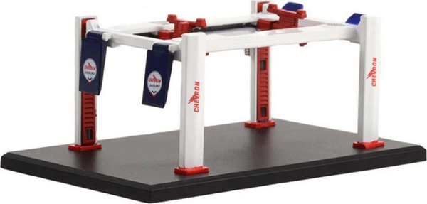 Nessiworld Greenlight 1/64 Chevron Gasolines Lift - Image 1