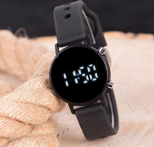 SaaTTino Unisex Siyah Renk Yuvarlak Dijital Led Ekran Silikon Kordonlu Kol Saat ST-304004  - Image 1
