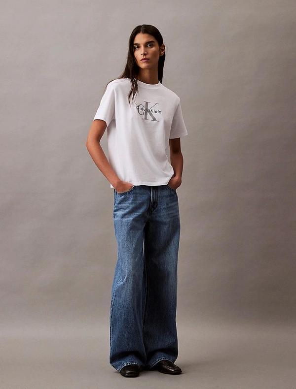 Calvin Klein    HR SS CLSSC MNLG CNC Kadın Beyaz  T-Shirt  LV047B865G-YAA - Image 1