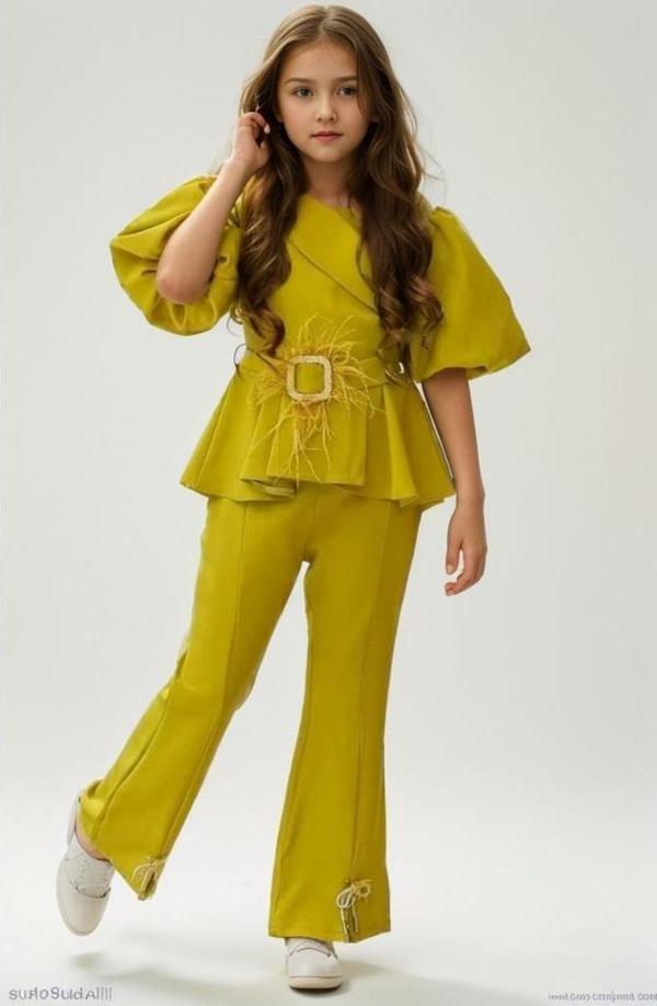 Kız Çocuk Fermuar ve Kemer Detaylı Kruvaze Yaka Hardal Alt Üst Takım - Image 1