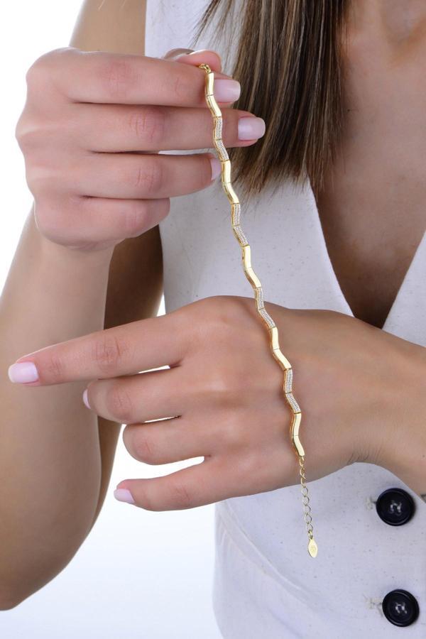 Gümüş altın yaldızlı zirkon taşlı dalgalı ajda modeli bileklik [barcode] - Image 1