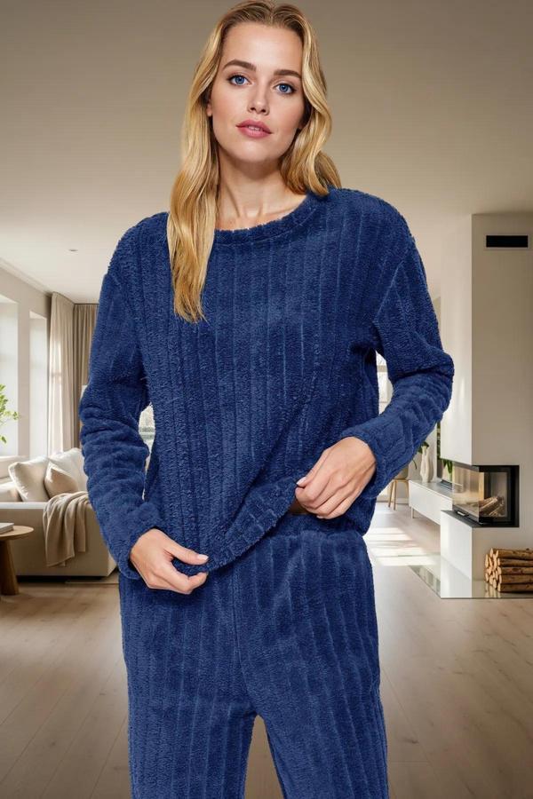 Çizgili Kışlık Pijama Takımı Rahat Wellsoft Kumaş 2'li Set Ve Şık Premium Kalite - Image 1