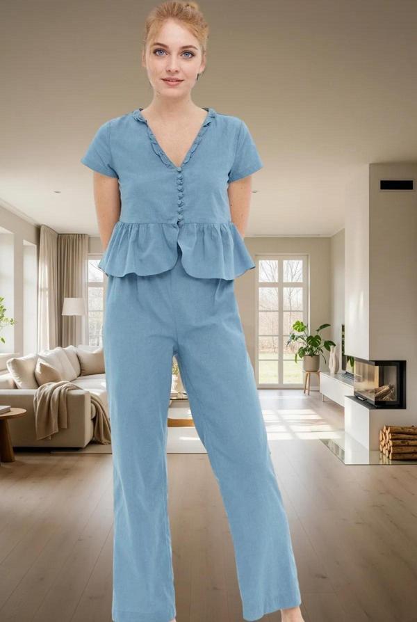 Shally Dokuma Viskoz Pijama Takımı V Yaka Fırfır Detay Rahat Kalıp Seçkin Malzeme - Image 1