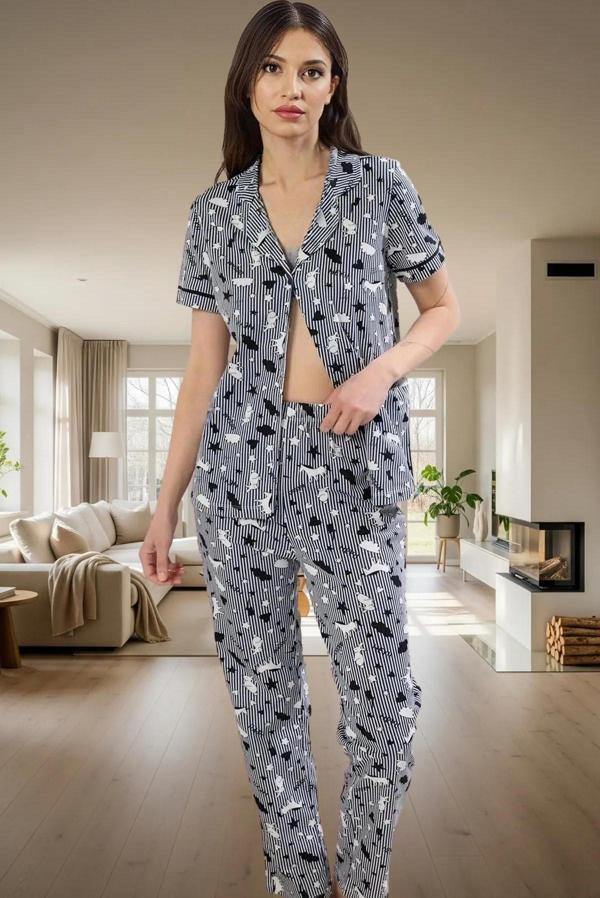 Baskılı Örme Pijama Takımı %100 Pamuk Regular Kalıp Rahat Uyku Şık Görünüm - Image 1