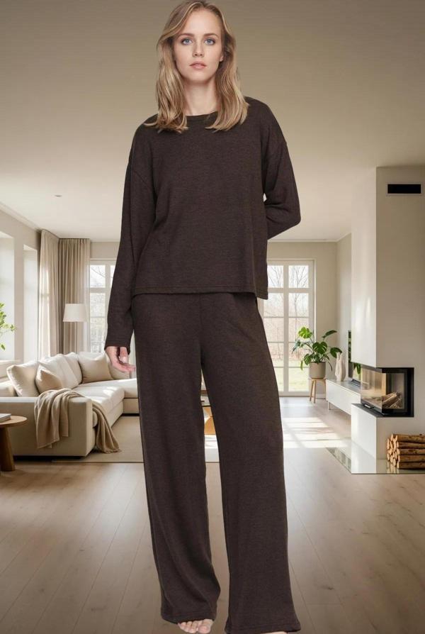 Örme Kaşkorse Pijama Takımı Rahat Kışlık 2 Parça Zarifane Tasarım Seçkin Malzeme - Image 1