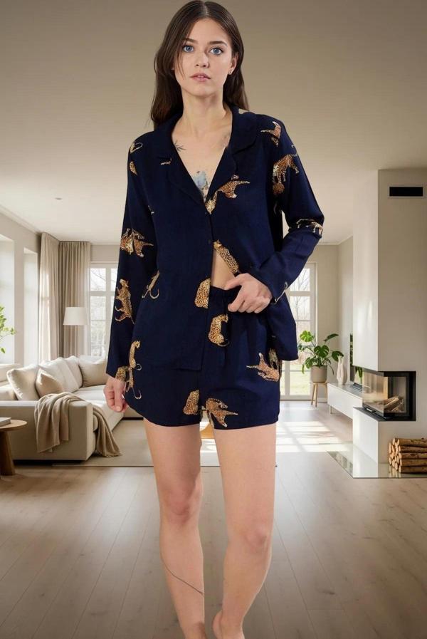 Rahat ve Şık 100% Viskon Kaplan Desenli Pijama Takımı Uzun Ömürlü Görünüm Günlük Kullanım İçin - Image 1