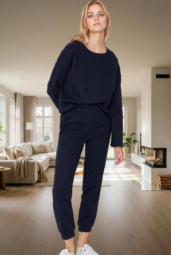 Pamuklu Waffle Pijama Takımı Rahatlık ve Şıklık Bir Arada Uzun Ömürlü Rahat Kullanım - Image 1