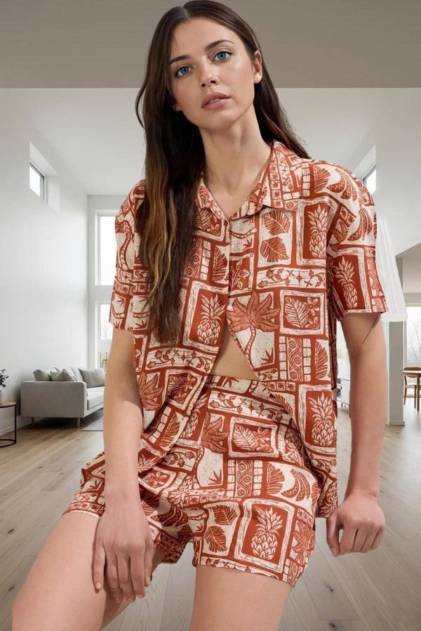 Rahat Shally Kumaştan Etnik Desenli Pijama Takımı Yaz İçin İdeal Kaliteli İşçilik Dayanıklı Malzeme - Image 1
