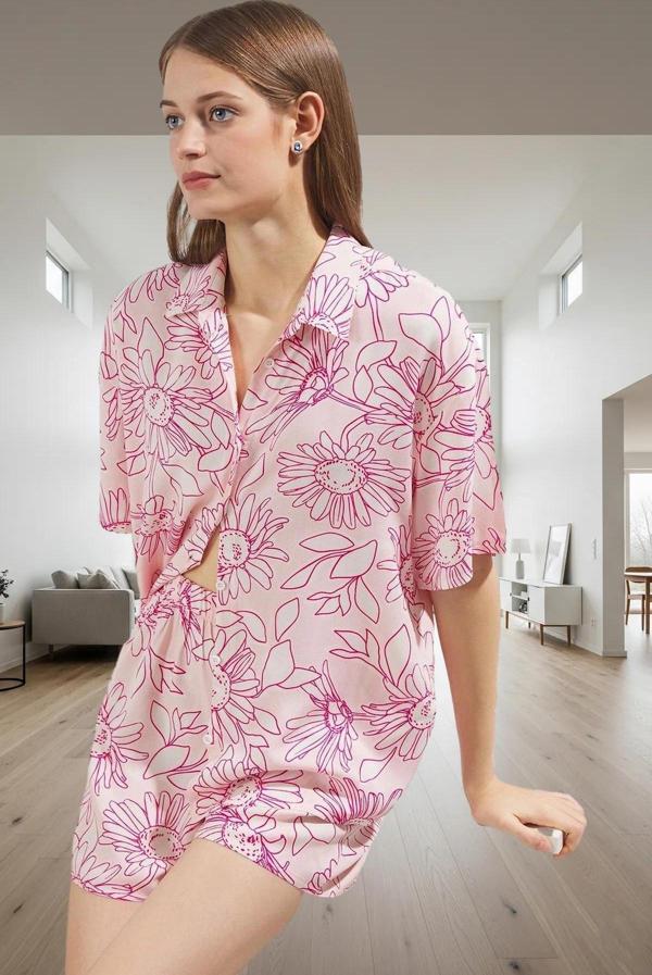 100%Viskon Regular Kalıp Çiçek Desenli Kısa Kollu Pijama Takımı Trend Tasarım - Image 1