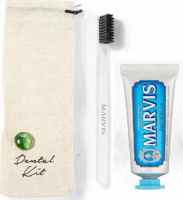 Marvis Aquatic Mint Diş Macunu 25 ml + Yumuşak Beyaz Diş Fırçalı Dental Kit - Image 1