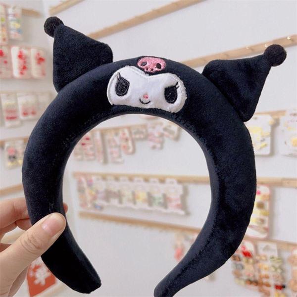 Köstebek Siyah Anime Harajuku Kuromi Face Peluş Taç - Image 1