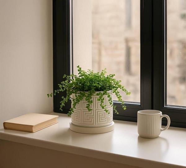 Aztek Desenli Modern Saksı - Image 1