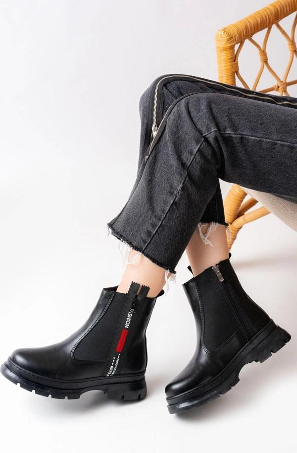 ASM-086 Siyah Fashion Aksesuarlı Fermuarlı Günlük Kadın Bot - Image 1