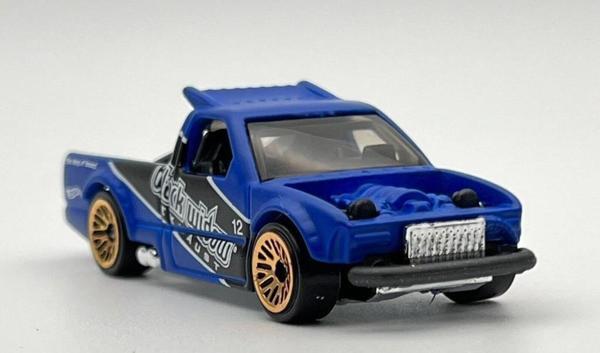 Hot Wheels Tekli Arabalar LIMITED GRIP HKK60 - Image 1
