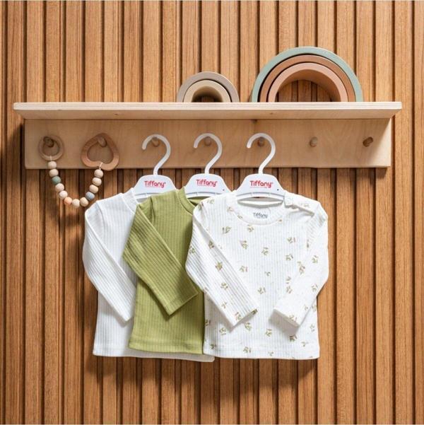 Tiffany Baby Green Plant Theme 3'Lü Sweat 48096 - Image 1