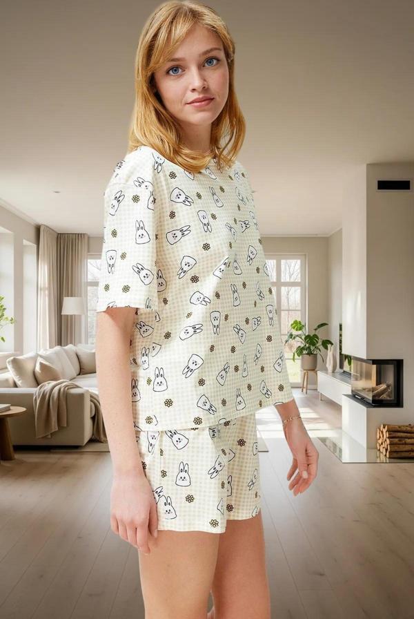 Yazlık %100 Pamuklu Tavşan Desenli Pijama Takımı Rahat ve Nefes Alabilir Günlük Kullanım İçin - Image 1