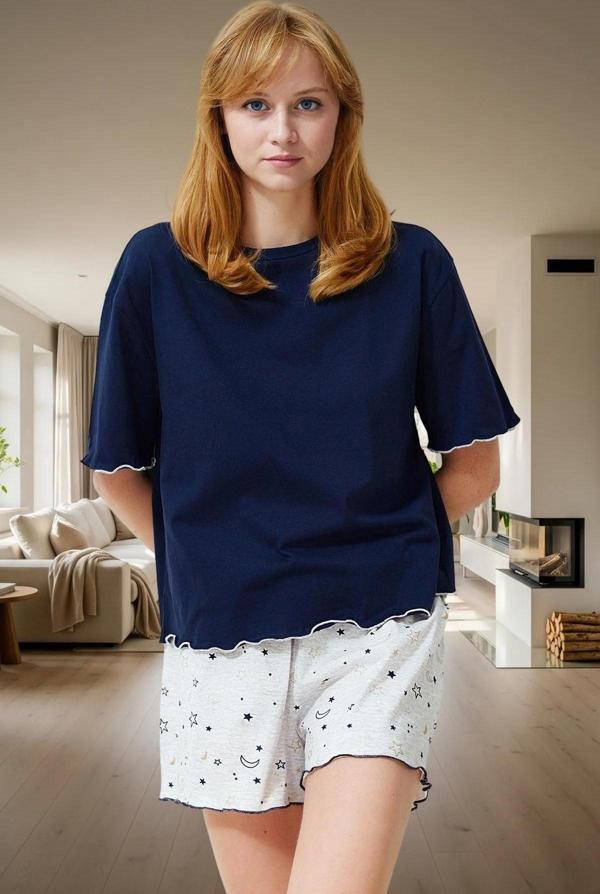 Kadın Galaksi Desenli Pijama Takımı Pamuk Polyester Örme Kumaş Kaliteli İşçilik Seçkin Malzeme - Image 1
